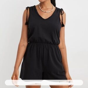 Aerie Black V-Neck Romper Size Medium